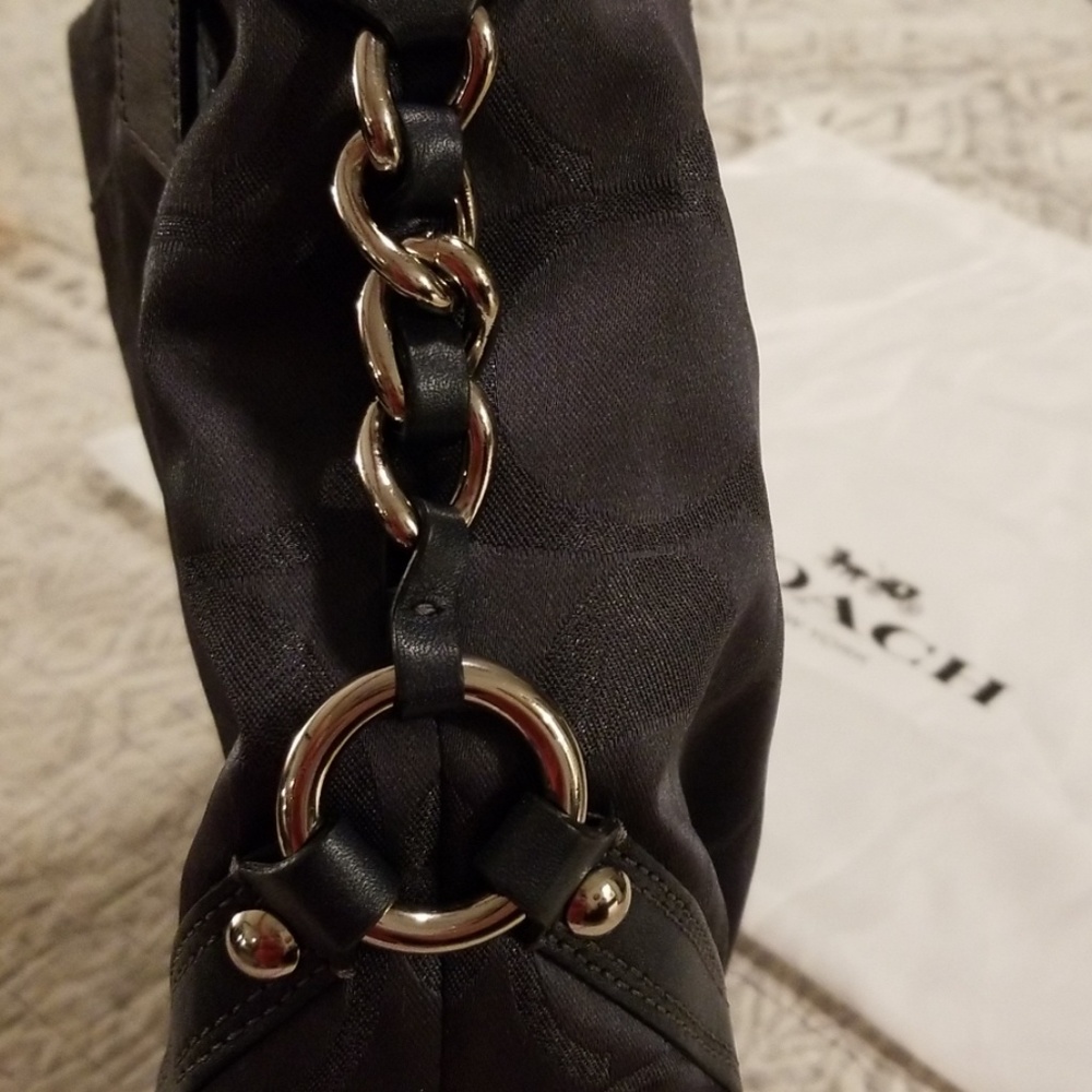 Coach purse - Picture 3 of 9